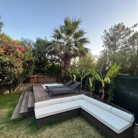 Oludeniz Luxury With Jacuzzi, Common Pool Villa *