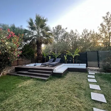 Oludeniz Luxury With Jacuzzi, Common Pool 费特希耶