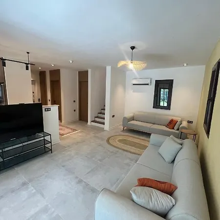 Oludeniz Luxury With Jacuzzi, Common Pool 费特希耶